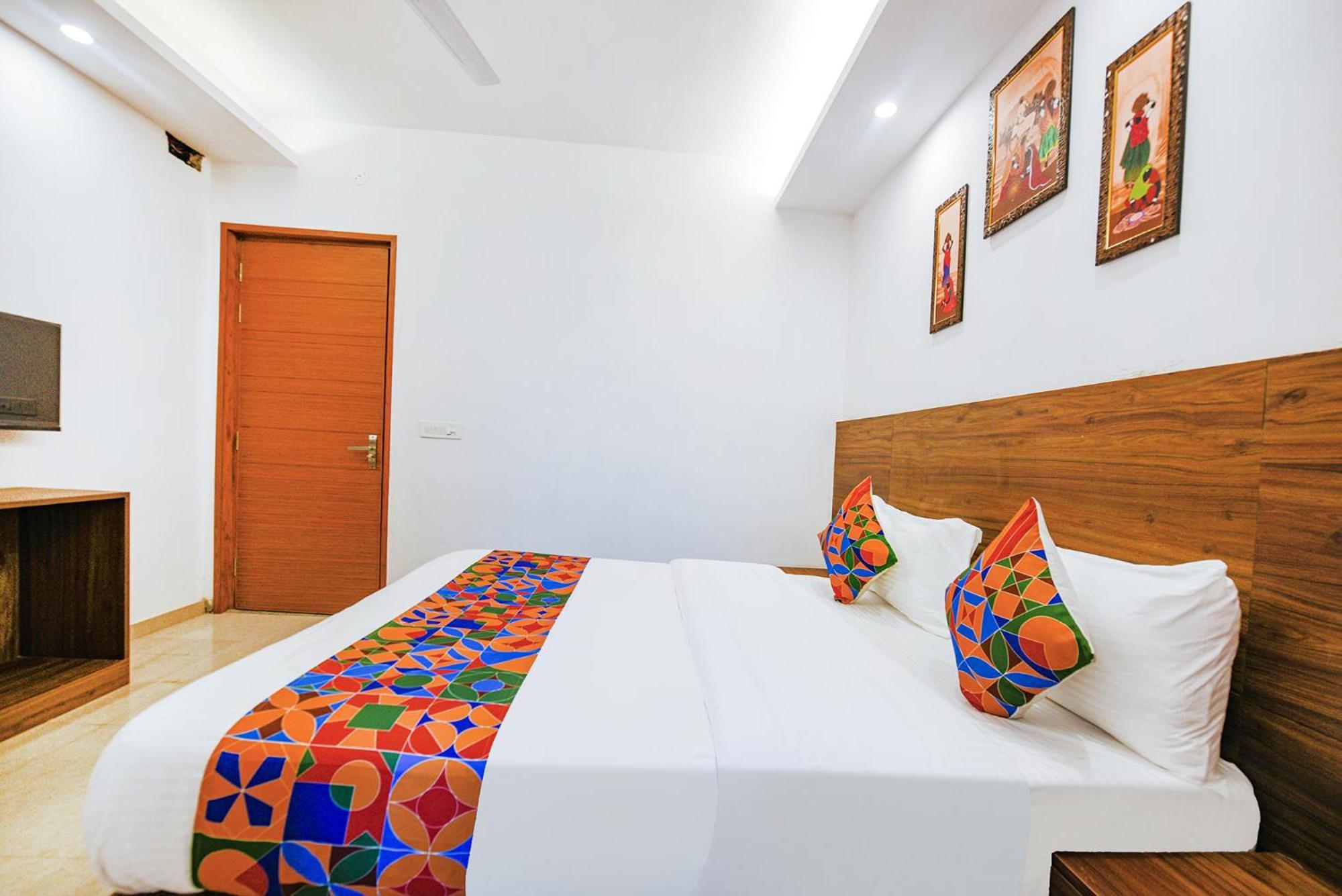 Fabhotel Sparkling - Nr Yashobhoomi Convention Centre دلهي المظهر الخارجي الصورة